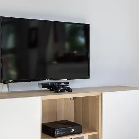 Elite By The River Appartamento *